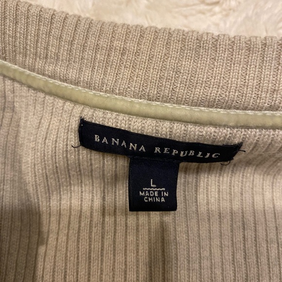 Banana Republic merino wool button down cream cardigan size - Picture 5 of 9